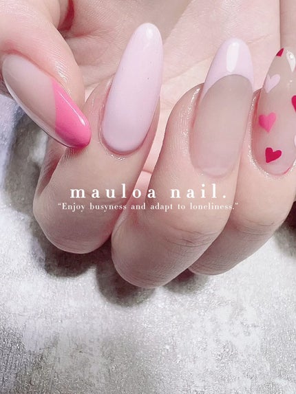 ジュエリーネイルのネイルデザイン