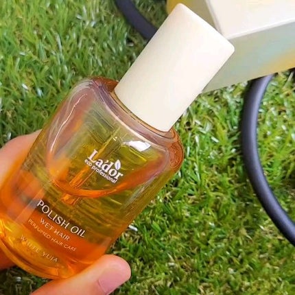 ポリッシュオイル_ホワイトユズ/La'dor/ヘアオイルを使ったクチコミ(2枚目)