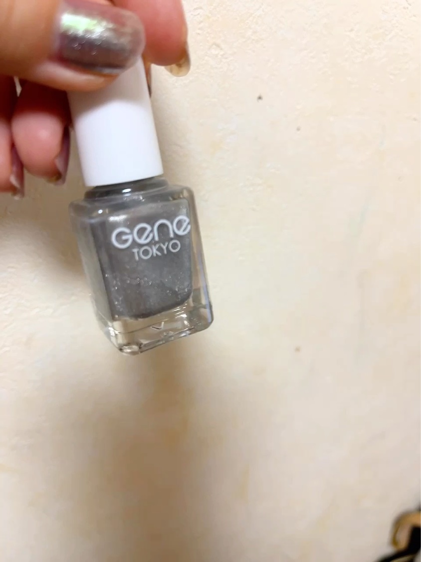gene TOKYO ネイル/DAISO/マニキュアの動画クチコミ1つ目