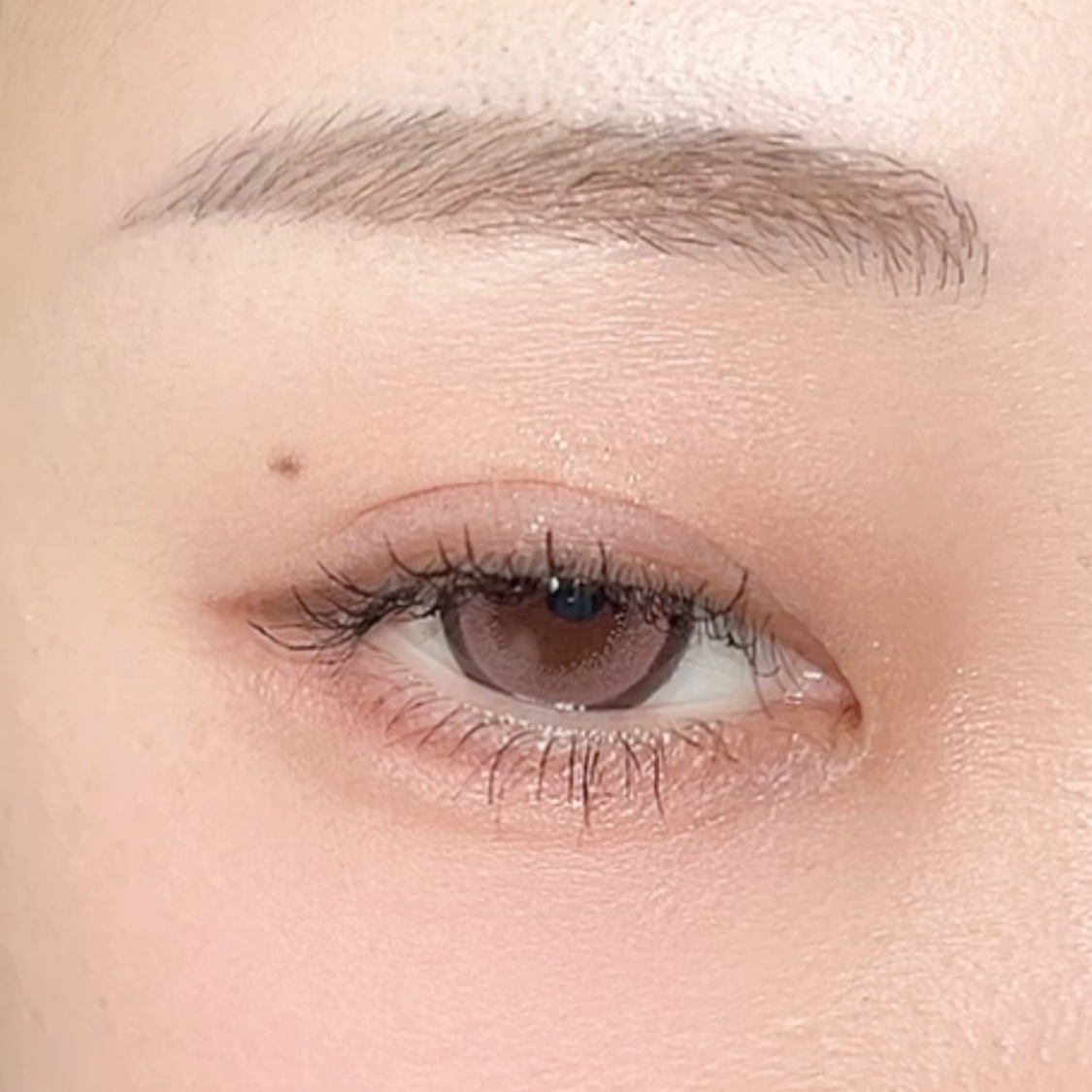 フーミー シングルラメシャドウ/WHOMEE/単色アイシャドウを使ったクチコミ（3枚目）