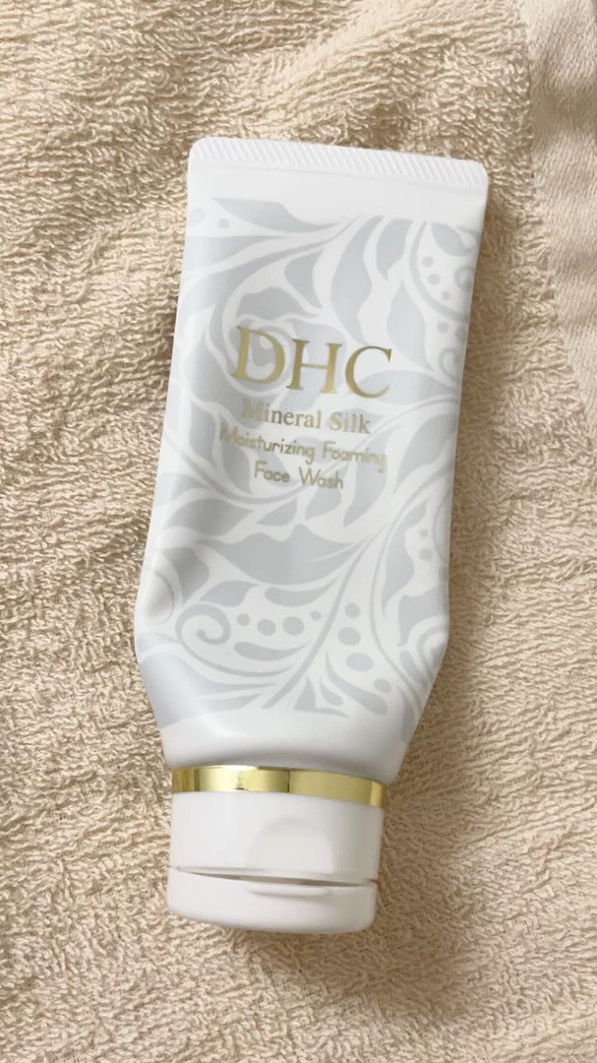 ミネラル シルク モイスト フォーミングウォッシュ/DHC/洗顔フォームを使ったクチコミ（1枚目）