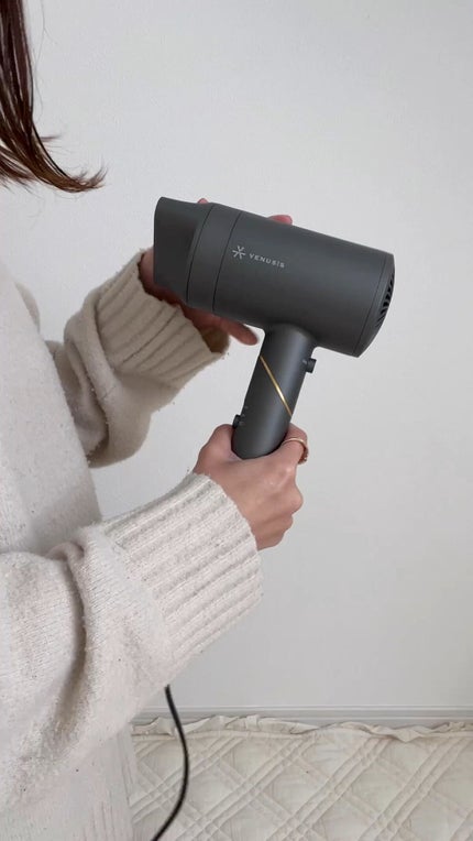 遠赤イオンドライヤーVDC-5100/VENUSiS/ドライヤーを使ったクチコミ(1枚目)