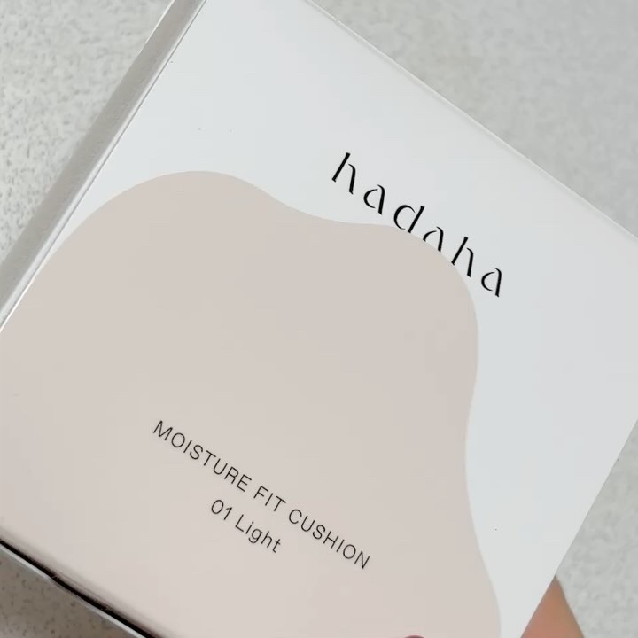 モイスチャーフィットクッション/hadaha/クッションファンデーションを使ったクチコミ（2枚目）