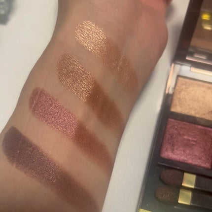 アイ カラー クォード/TOM FORD BEAUTY/アイシャドウパレットの人気ショート動画