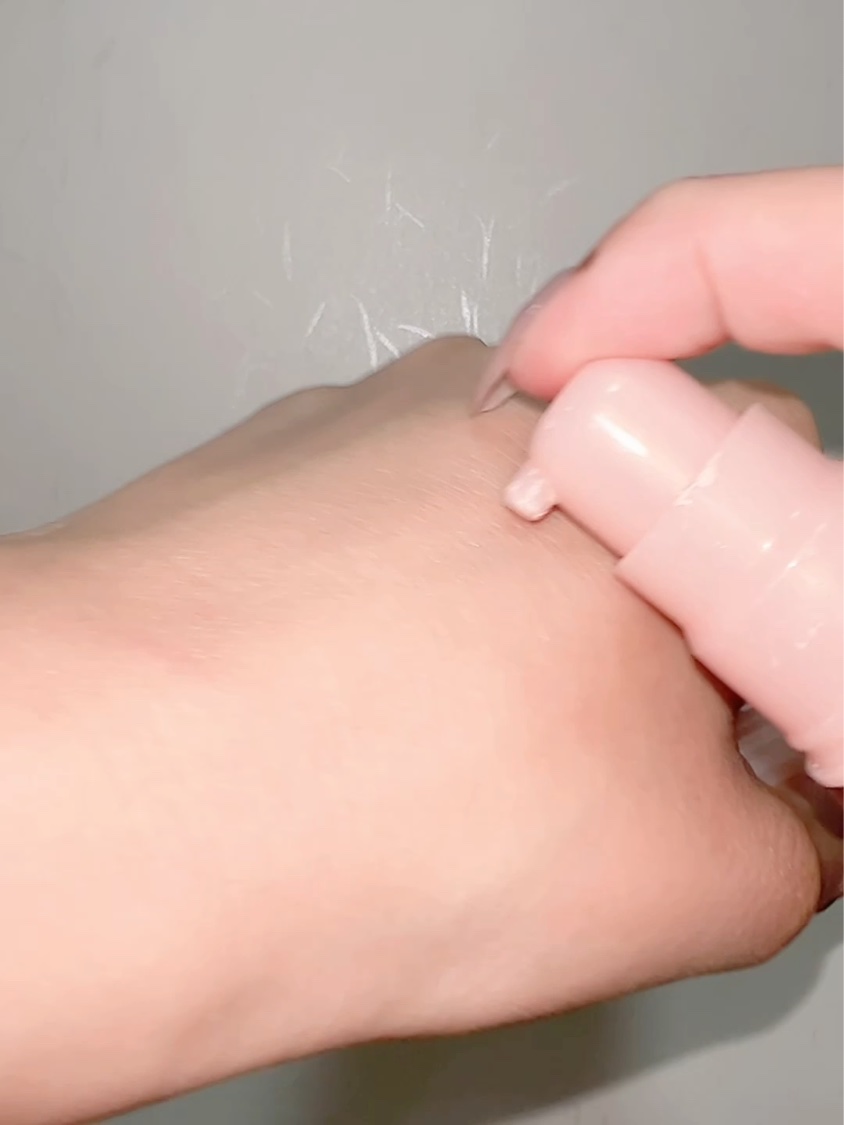 ラトゥー エクラ ファンデーション プライマー N/PAUL & JOE BEAUTE/化粧下地を使ったクチコミ（3枚目）