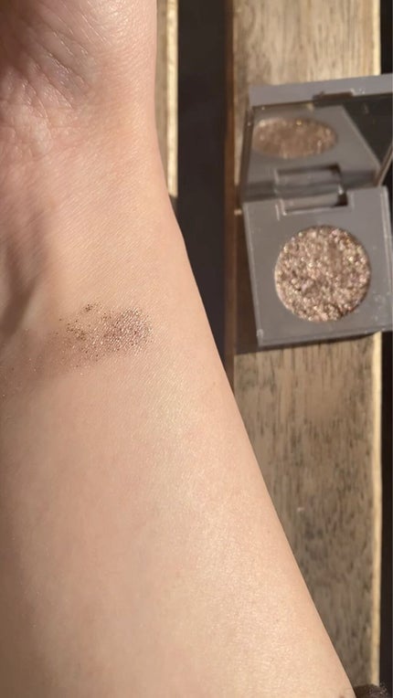 プレスグリッター/ColourPop/グリッターを使ったクチコミ(3枚目)