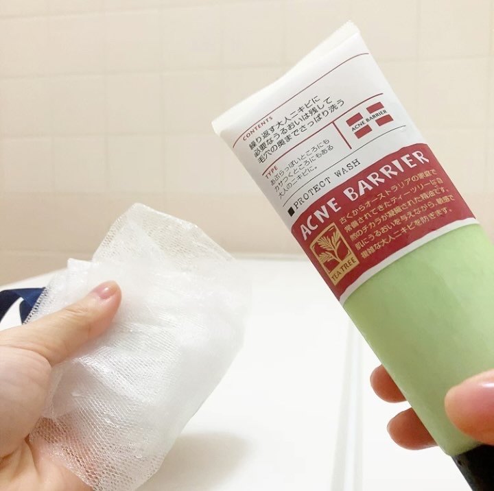 薬用プロテクトウォッシュ/アクネバリア/洗顔フォームの動画クチコミ1つ目