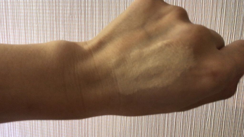 ミネラルエッセンス BB/TIME SECRET/その他ファンデーションを使ったクチコミ（1枚目）