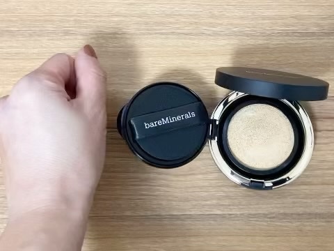 オリジナル ピュア セラム カバーアップ クッション/bareMinerals/クッションファンデーションを使ったクチコミ（2枚目）