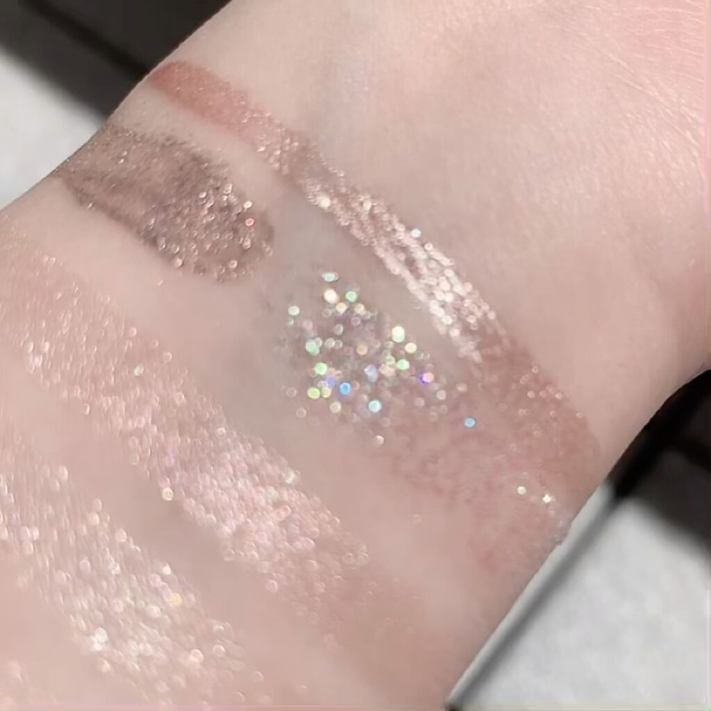 トーンアップアイシャドウ/CEZANNE/アイシャドウパレットを使ったクチコミ（2枚目）