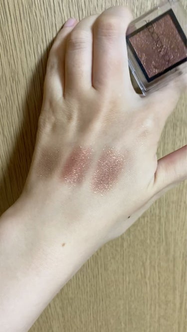 ホリデー アディクション “イリディセント ユーフォリア” EYESHADOW PALLETE L/ADDICTION/メイクアップキットを使ったクチコミ（3枚目）