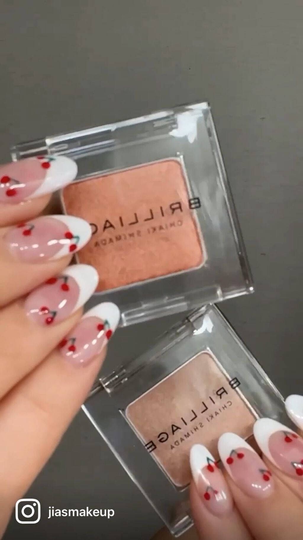 アクトレスルージュ UV/ブリリアージュ/口紅の人気ショート動画