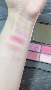 スキニーリッチシャドウ/excel/アイシャドウパレットを使ったクチコミ（3枚目）