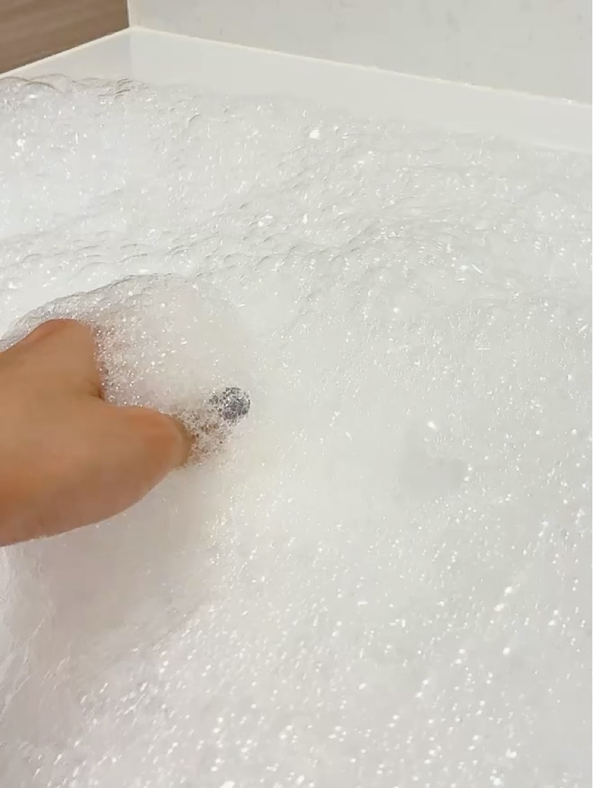 バスミルク イチジクミルクの香り/クナイプ/保湿系入浴剤を使ったクチコミ（3枚目）