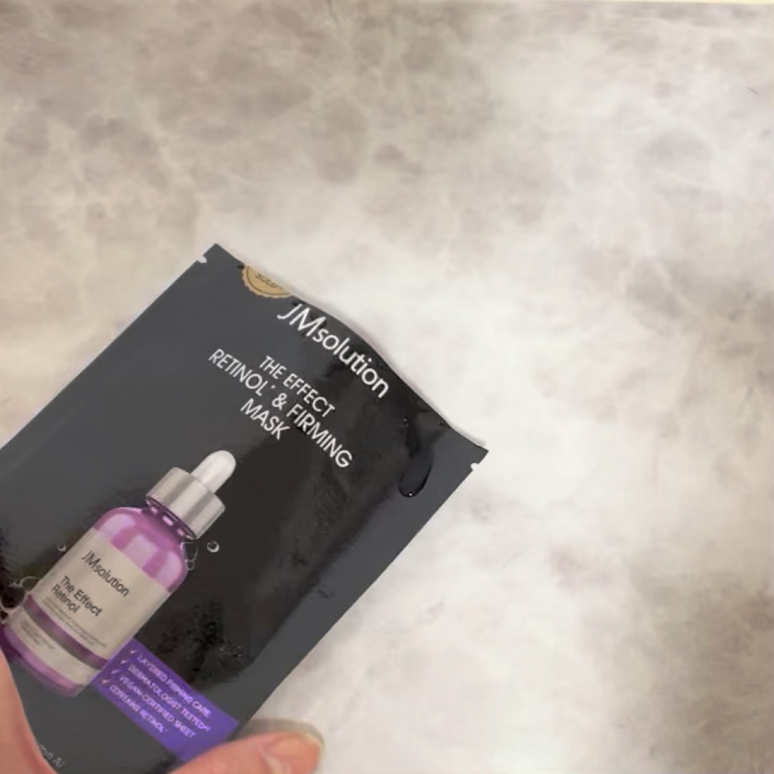 ザ・エフェクト レチノール＆ファーミングマスク/JMsolution/シートマスク・パックを使ったクチコミ（3枚目）