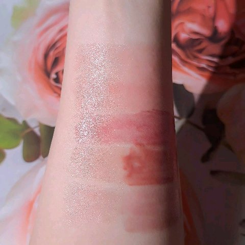 メルティンググロウリップバーム/Dinto/リップバームを使ったクチコミ（3枚目）