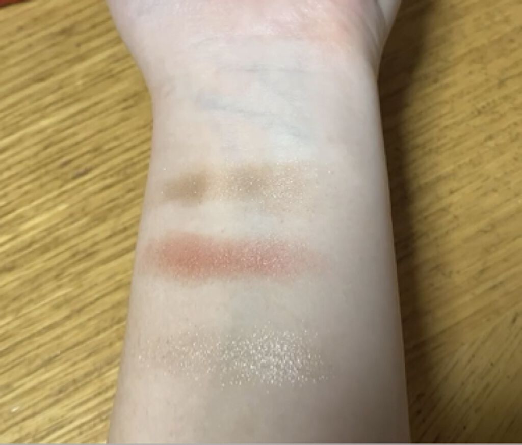 Galaxy Shadow（ギャラクシーシャドウ）/LB/単色アイシャドウを使ったクチコミ（3枚目）