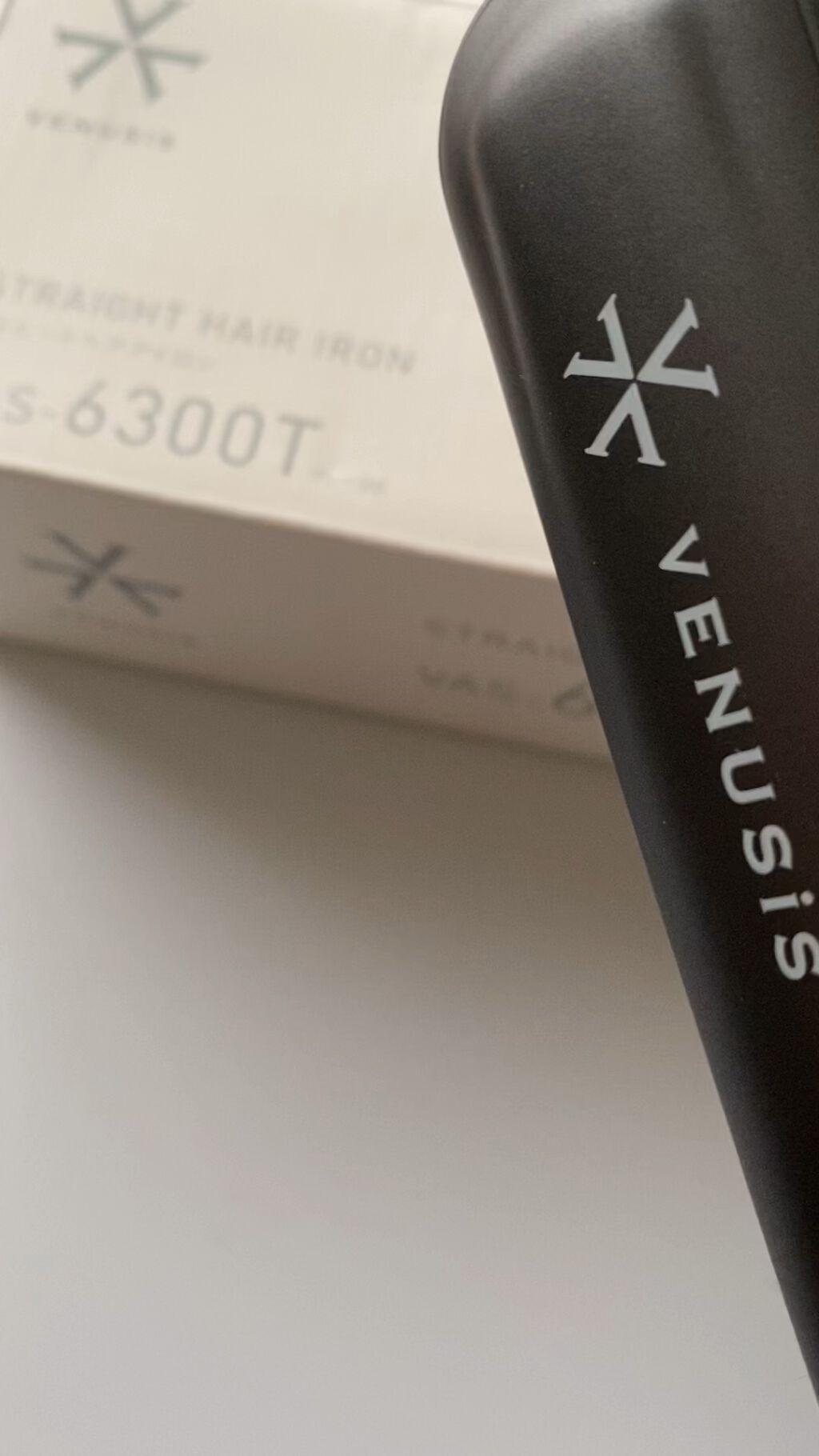 ストレートヘアアイロン VAS-6300T/VENUSiS/ストレートアイロンの動画クチコミ4つ目