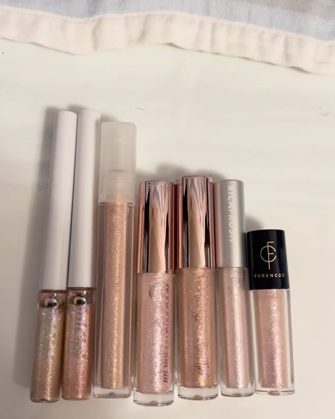 グリッター イルミネーションライナー R/CipiCipi/リキッドアイライナーを使ったクチコミ（1枚目）