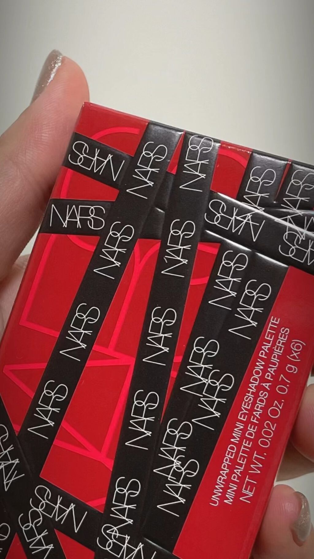  アンラップド ミニアイシャドーパレット LAGUNA /NARS/アイシャドウパレットの人気ショート動画