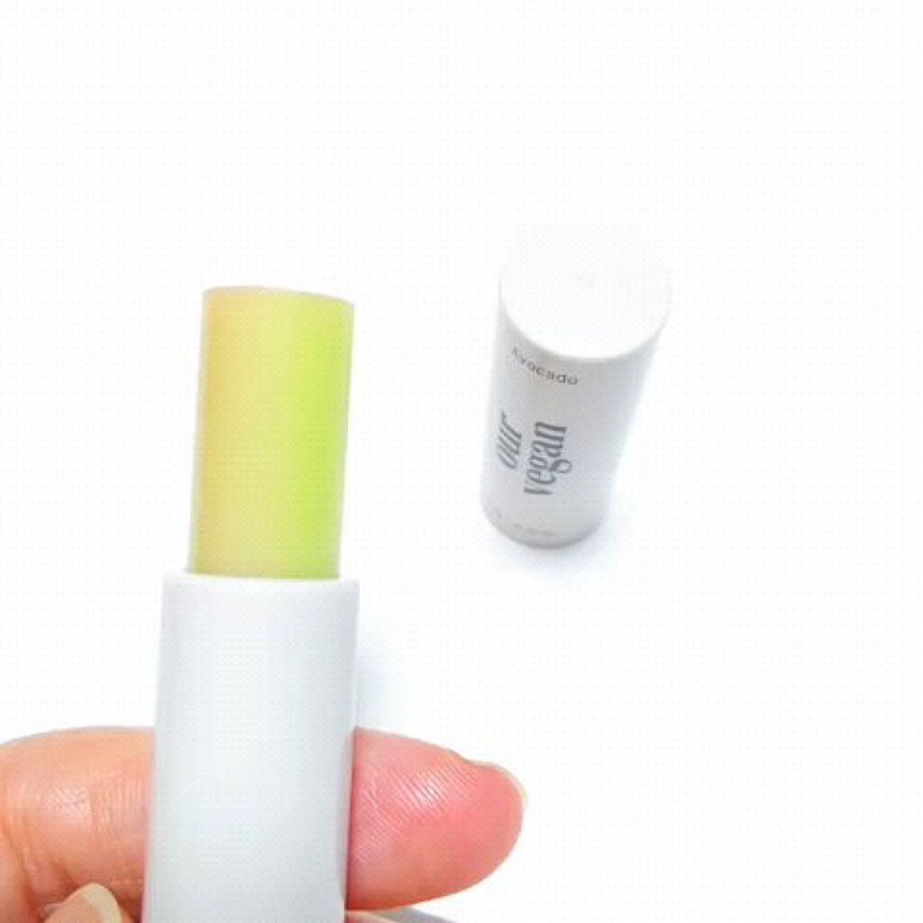 Our Vegan Lip Balm/manyo/リップケアの動画クチコミ1つ目