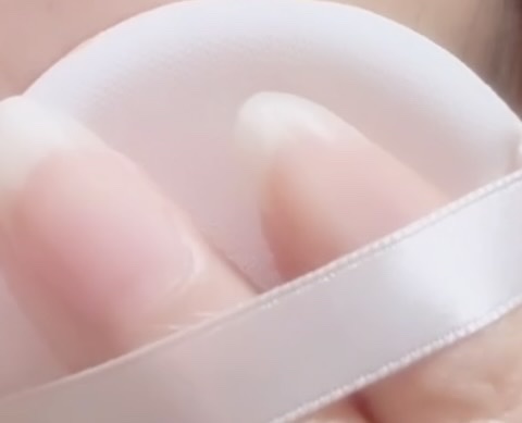 グロウ＆カバークッションファンデーション/パーフェクトワン/クッションファンデーションを使ったクチコミ（3枚目）