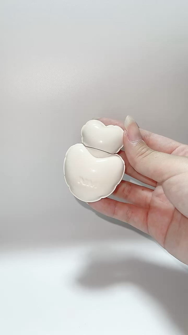 ネーミング グロウ ハートリップティント/NAMING./リップティントの動画クチコミ1つ目