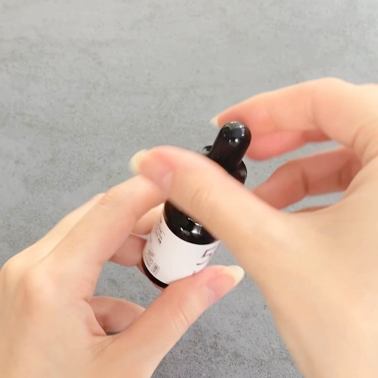 5番 白玉グルタチオンＣ美容液/numbuzin/美容液を使ったクチコミ（3枚目）