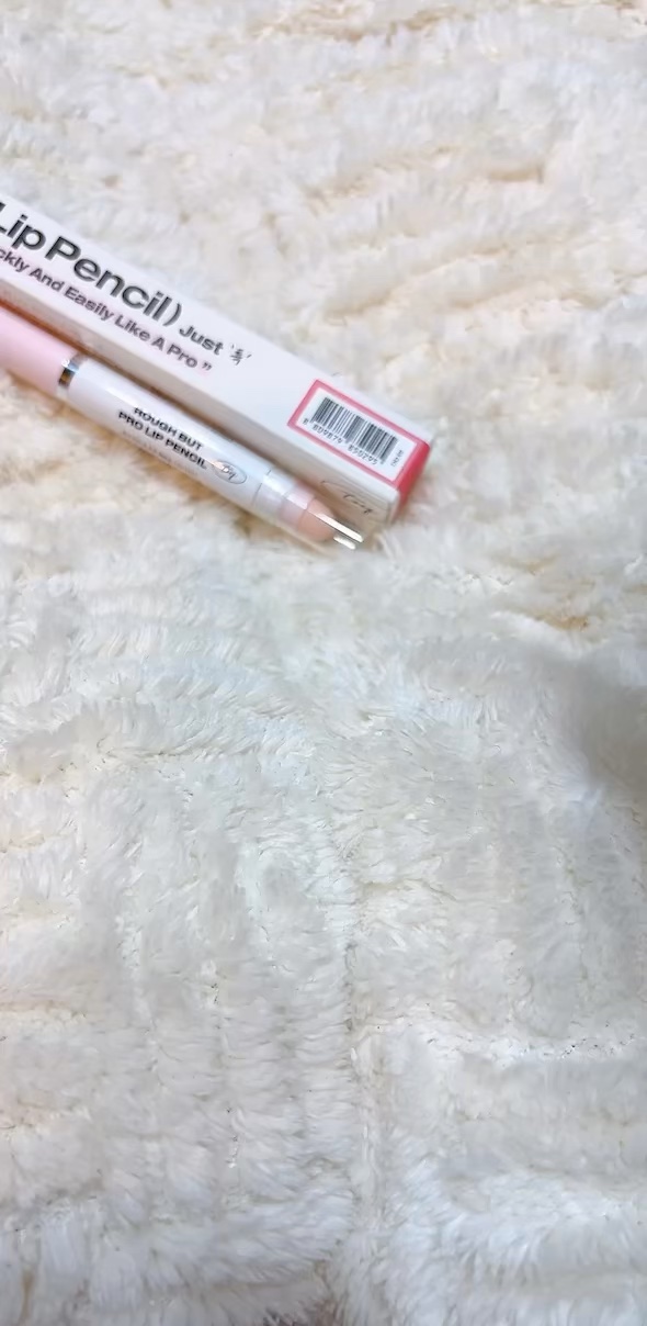 ラフボットプロリップペンシル/Tooq/リップライナーを使ったクチコミ（1枚目）