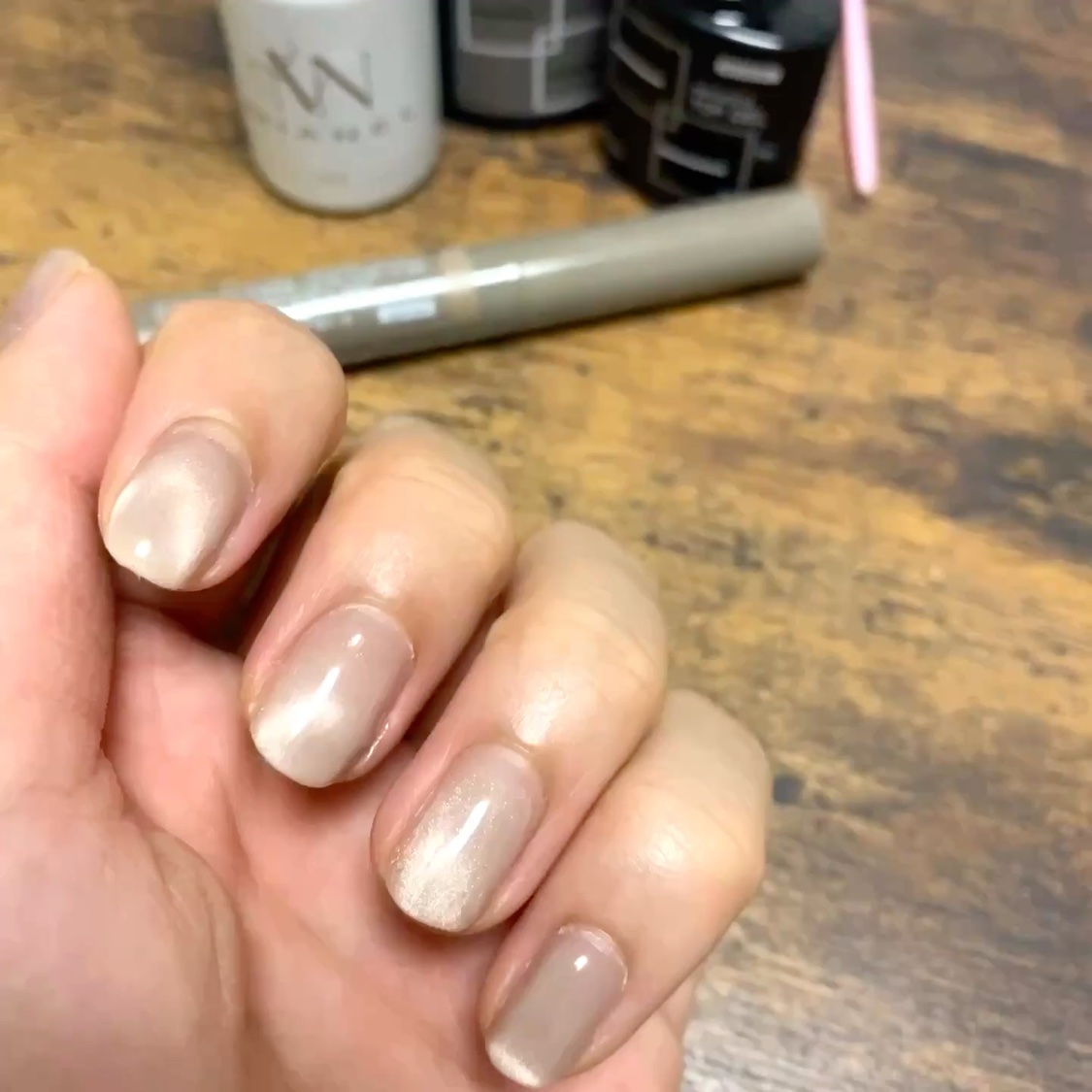 ジェルネイルブラッシュペンMGa/WATTS/ジェルネイルの動画クチコミ3つ目