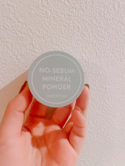 ノーセバム ミネラルパウダー N/innisfree/ルースパウダーの人気ショート動画