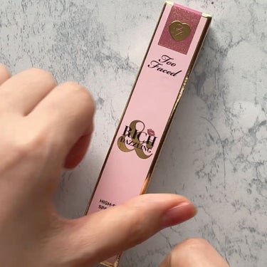 リッチ＆ダズリン ハイシャイン スパークリング リップグロス/Too Faced/リップグロスの動画クチコミ5つ目