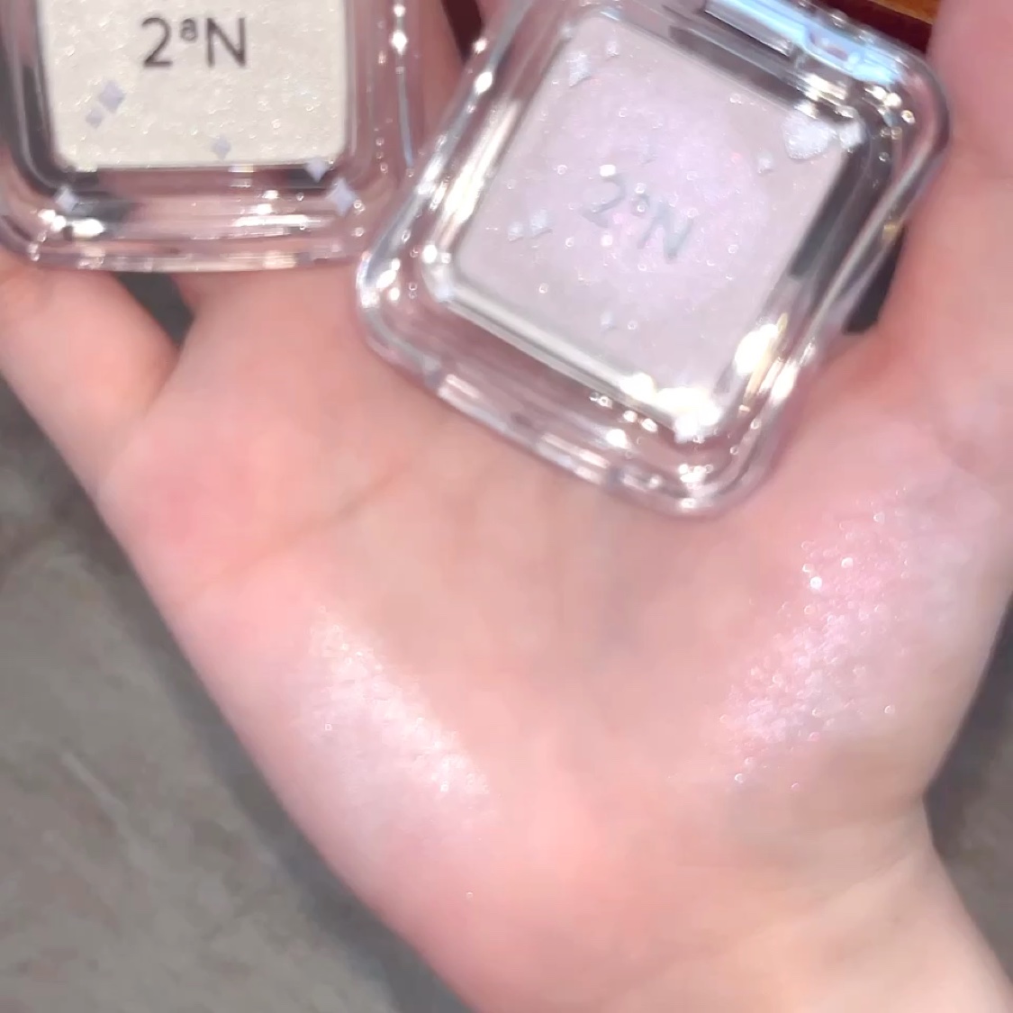 ピュアグラッシュ ハイライター/2aN/パウダーハイライトを使ったクチコミ（1枚目）