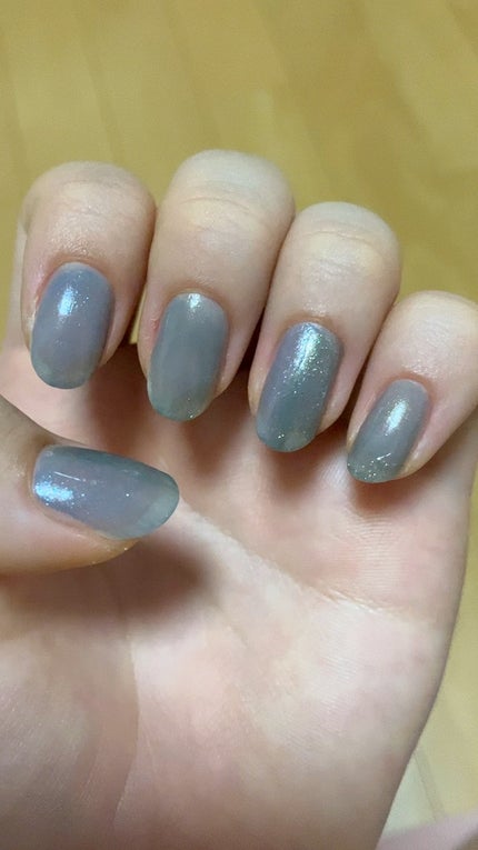 カラフルネイルズ/キャンメイク/マニキュアの人気ショート動画