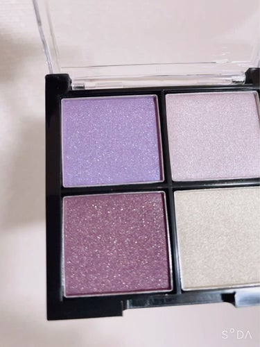 UR GLAM LUXE　4 COLORS EYESHADOW PALLET/U R GLAM/アイシャドウパレットを使ったクチコミ（5枚目）