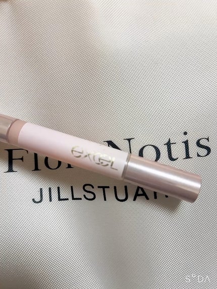 サイレントグロウ コンシーラー/excel/リキッドコンシーラーの人気ショート動画