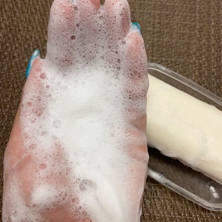 ティーツリースキンケアソープ/ミックコスモ/洗顔石鹸の動画クチコミ2つ目