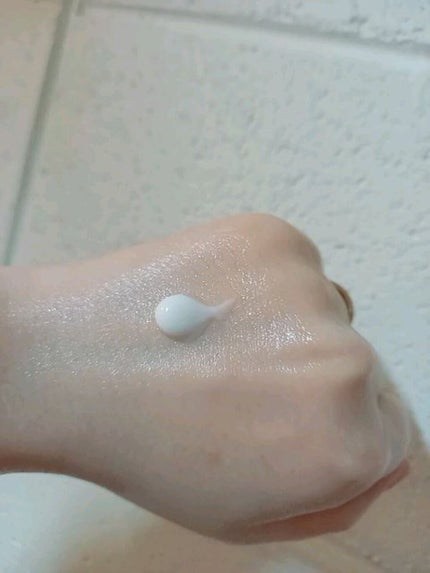 薬用エクストラガード ハンドクリーム/コエンリッチQ10/ハンドクリームの人気ショート動画