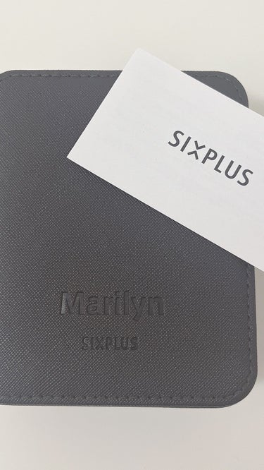 【SIXPLUS x Marilyn】コラボ再登場

SIXPLUS X マリリン メイクブラシ8本セット UNIQUEシリーズ

ケースが高級感ある見た目で完全防水でとってもラグジュアリー✨
ブラシは