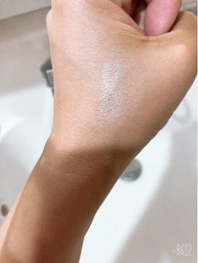 エレガンス クルーズ アイカラー フローデュウのクチコミ「スウォッチ動画追加🌟

自分へのお誕生日プレゼント🎉

エレガンス クルーズ アイカラー フロ.....」（3枚目）