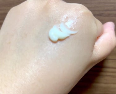 Mamonde バクチオールレチノールクリームのクチコミ「敏感肌の方や朝でも使える🙆‍♀️
初めてレチノールを使う方にも👍
次世代レチノールクリームが使.....」（3枚目）