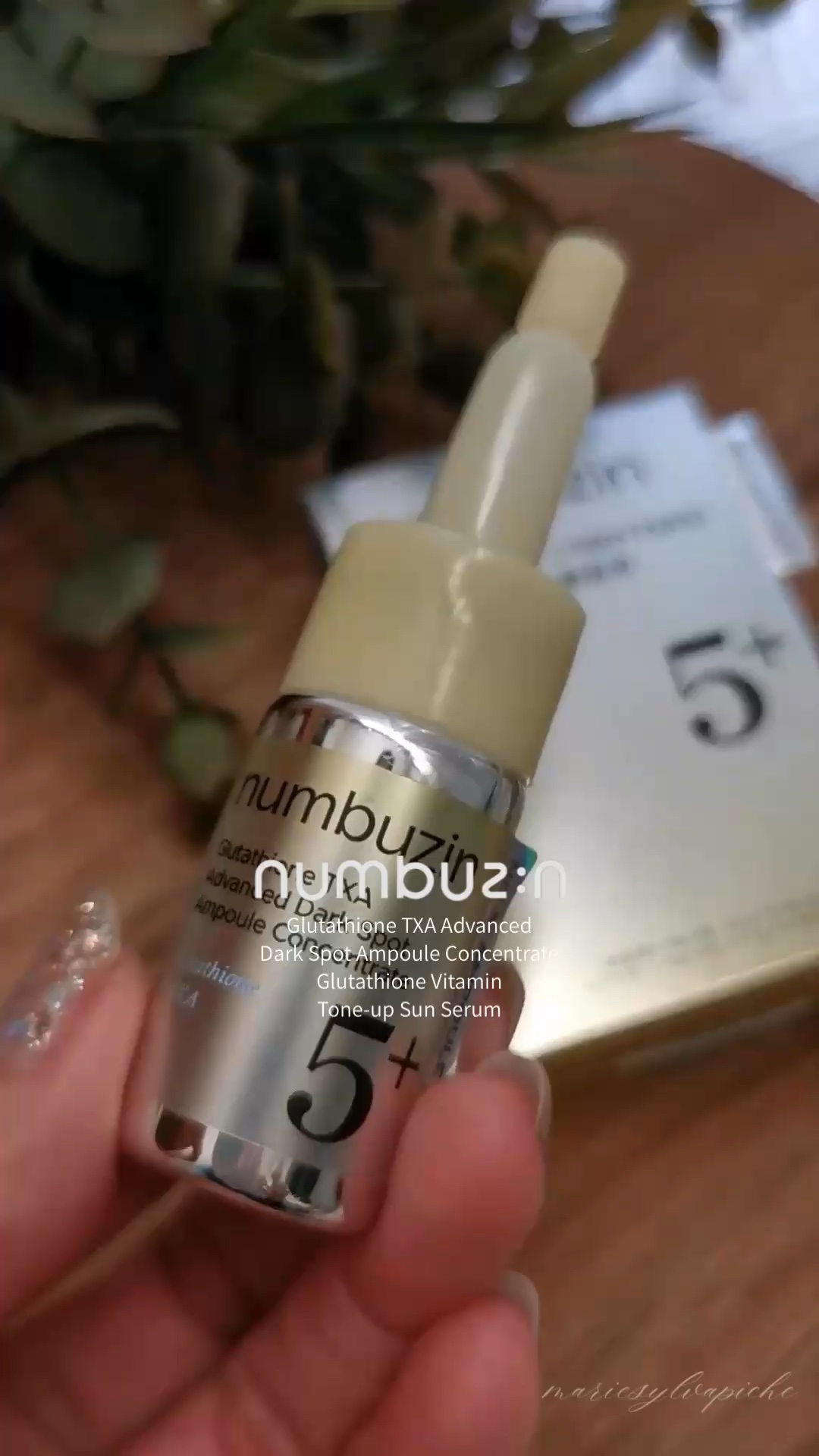 .˚⊹⁺‧┈┈┈┈┈┈┈┈┈┈┈┈‧⁺ ⊹˚.
こんにちわん🙌まりしる🐈‍⬛です😊

\ 5番ラインで本気の「白玉肌」目指そう/
5番 白玉グルタチオン 100×TXA10集中トーニング美容液
5番 白玉グルタチオンCトーンアップベー