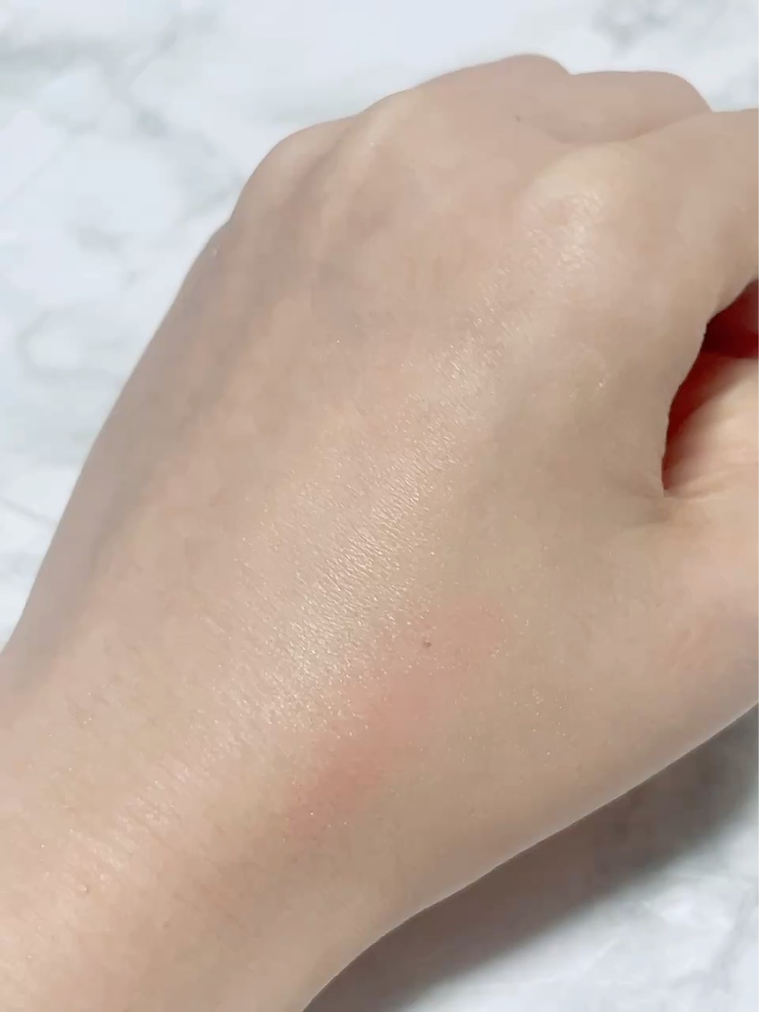 ペタルドロップリキッドブラッシャー/DEAR DAHLIA/リキッドチークを使ったクチコミ（3枚目）