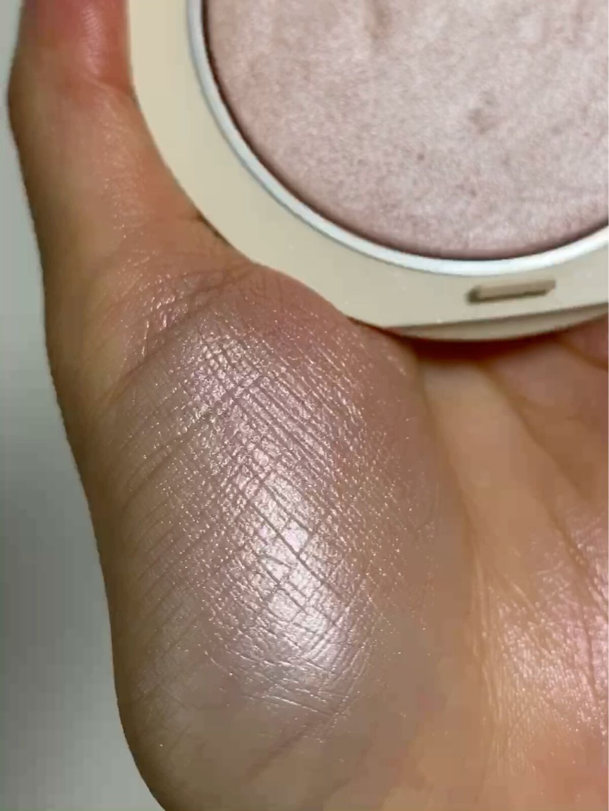 ディオール バックステージ フェイス グロウ パレット/Dior/ハイライトを使ったクチコミ（3枚目）