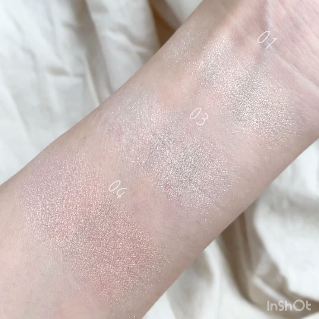 clé de peau パールグロウパウダーファンデーション ライト 試してみた】パールグロウハイライト CEZANNEの人気色