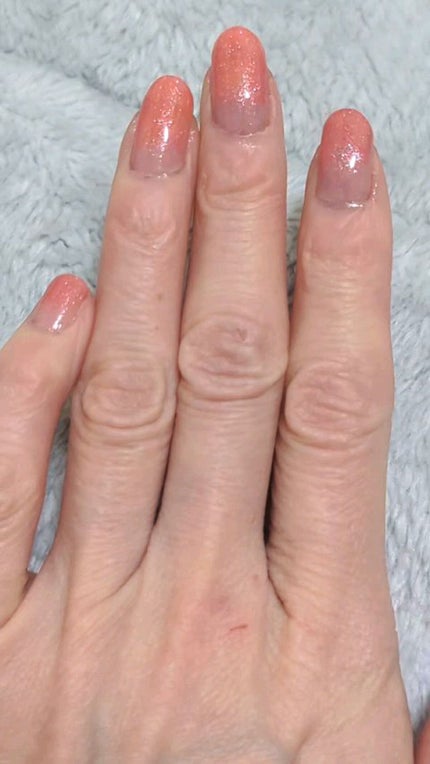 カラフルネイルズ/キャンメイク/マニキュアの人気ショート動画