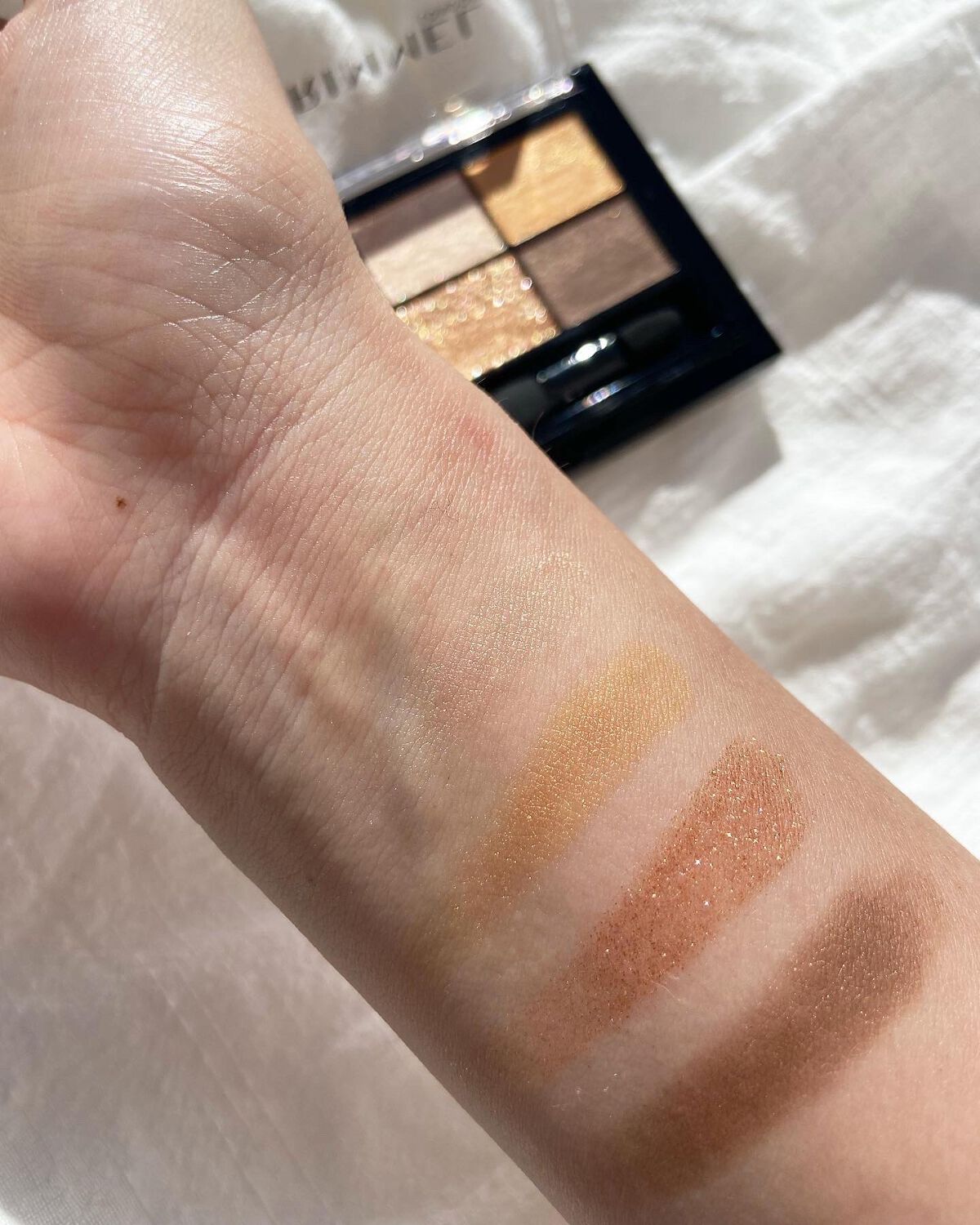 ワンダー エバー アイシャドウ/リンメル ロンドン/アイシャドウパレットの動画クチコミ3つ目