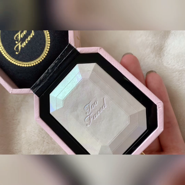 ダイヤモンドライト マルチユース ハイライター/Too Faced/パウダーハイライトを使ったクチコミ（2枚目）