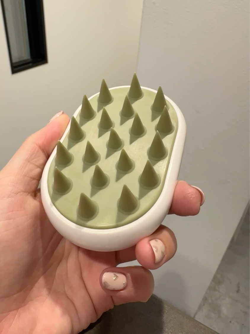 スキャルプマッサージャー/MUCOTA(ムコタ)/スカルプブラシの動画クチコミ1つ目