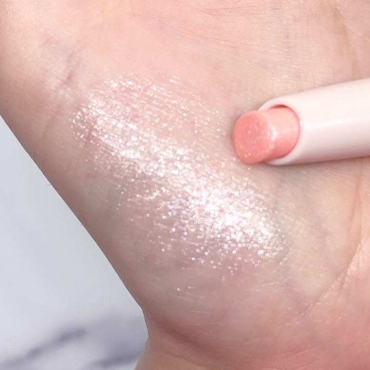 ドド ダイアモンドクラッシュスティック/ドド/スティックアイシャドウを使ったクチコミ（3枚目）